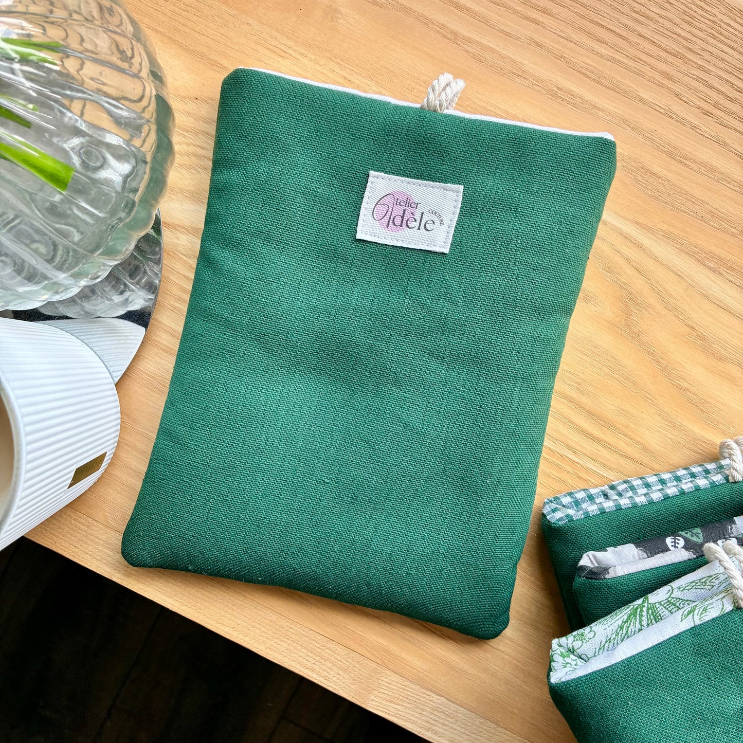 Protège-livre de poche en coton vert sapin en stock