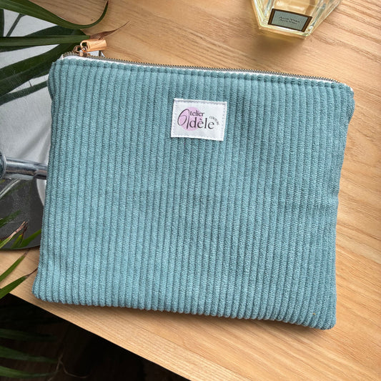 Trousse plate en velours côtelé bleu ciel/écru