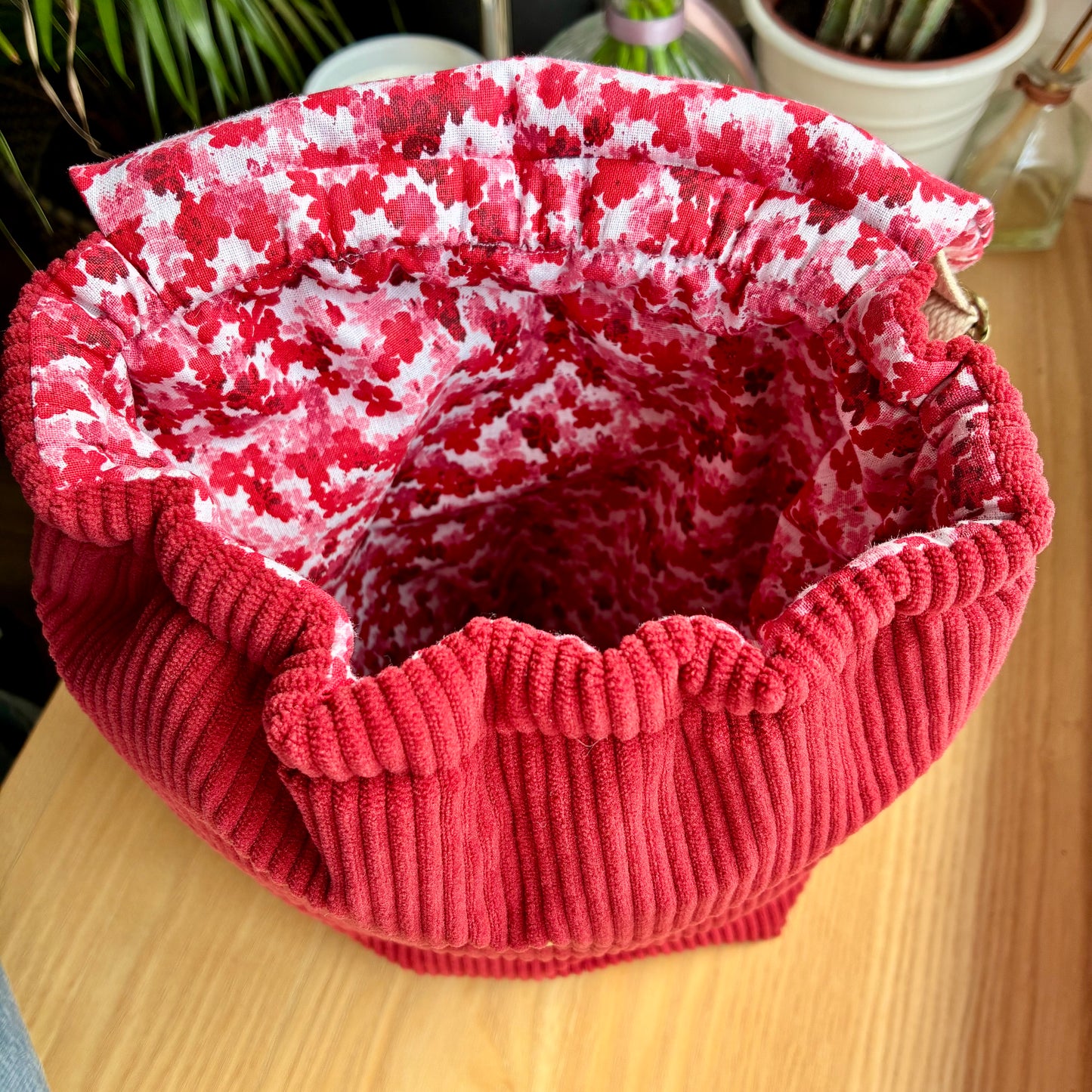 Sac à dos enfant maternelle en velours côtelé rouge/fleuri