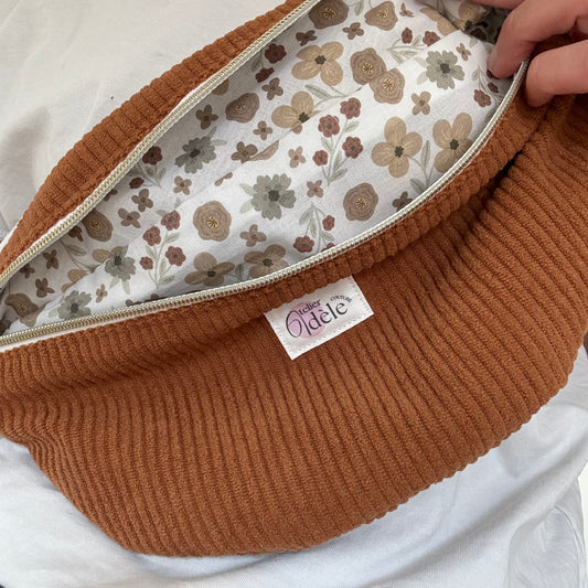 Banane en velours côtelé camel/fleuri en stock