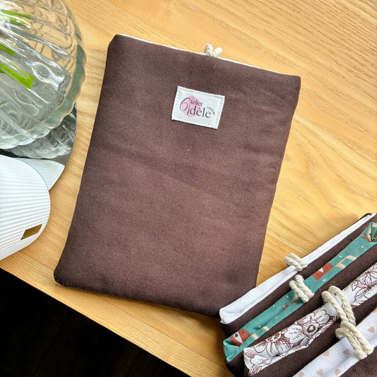 Protège-livre de poche en coton marron en stock