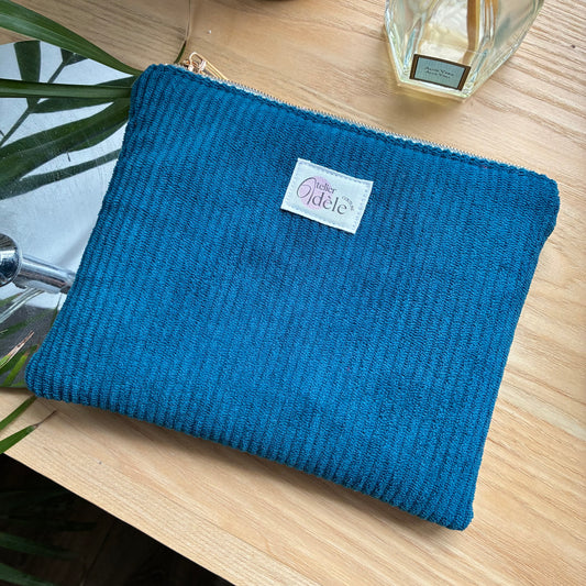 Trousse plate en velours côtelé bleu turquoise/écru