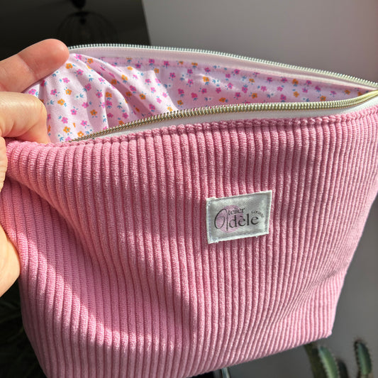 Trousse de toilette en velours côtelé rose pâle/fleuri - en stock