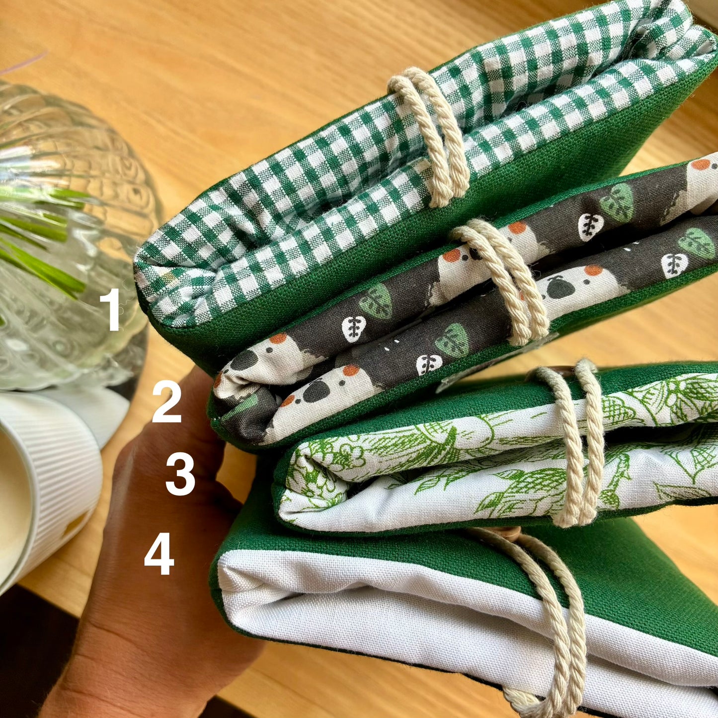Protège-livre de poche en coton vert sapin en stock