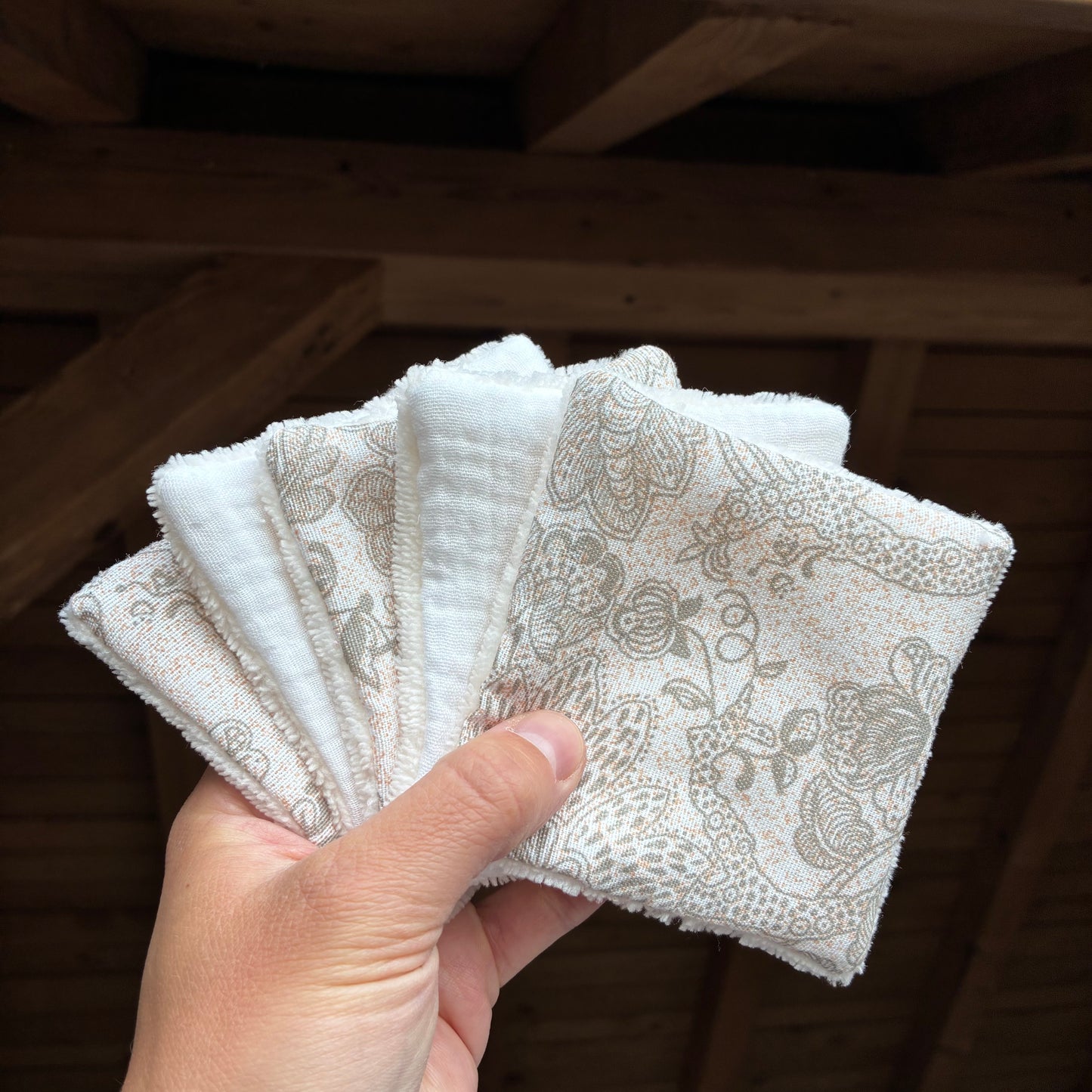 Les lingettes lavables en éponge de bambou
