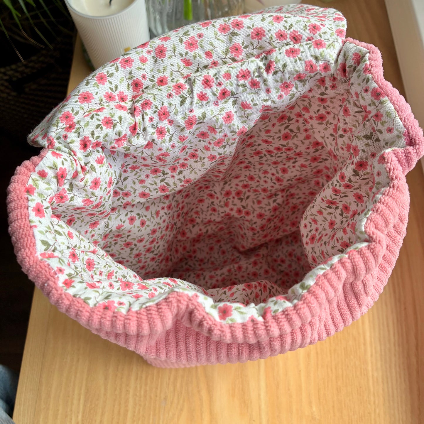 Sac à dos enfant maternelle en velours côtelé rose/fleurs